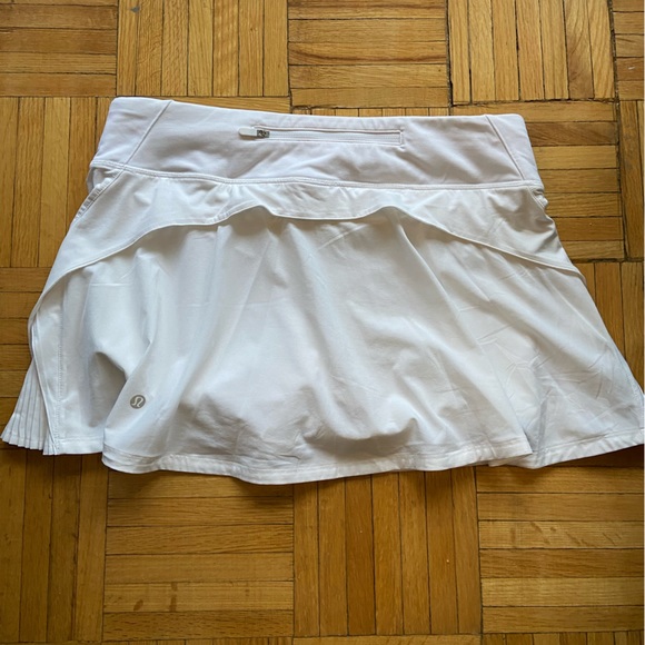 Lululemon Play Off The Pleats Skirt 8 - Picture 8 of 11